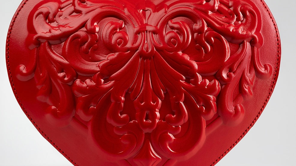 The Art of Crafting Timeless Elegance: A Renaissance-Inspired Heart Bag