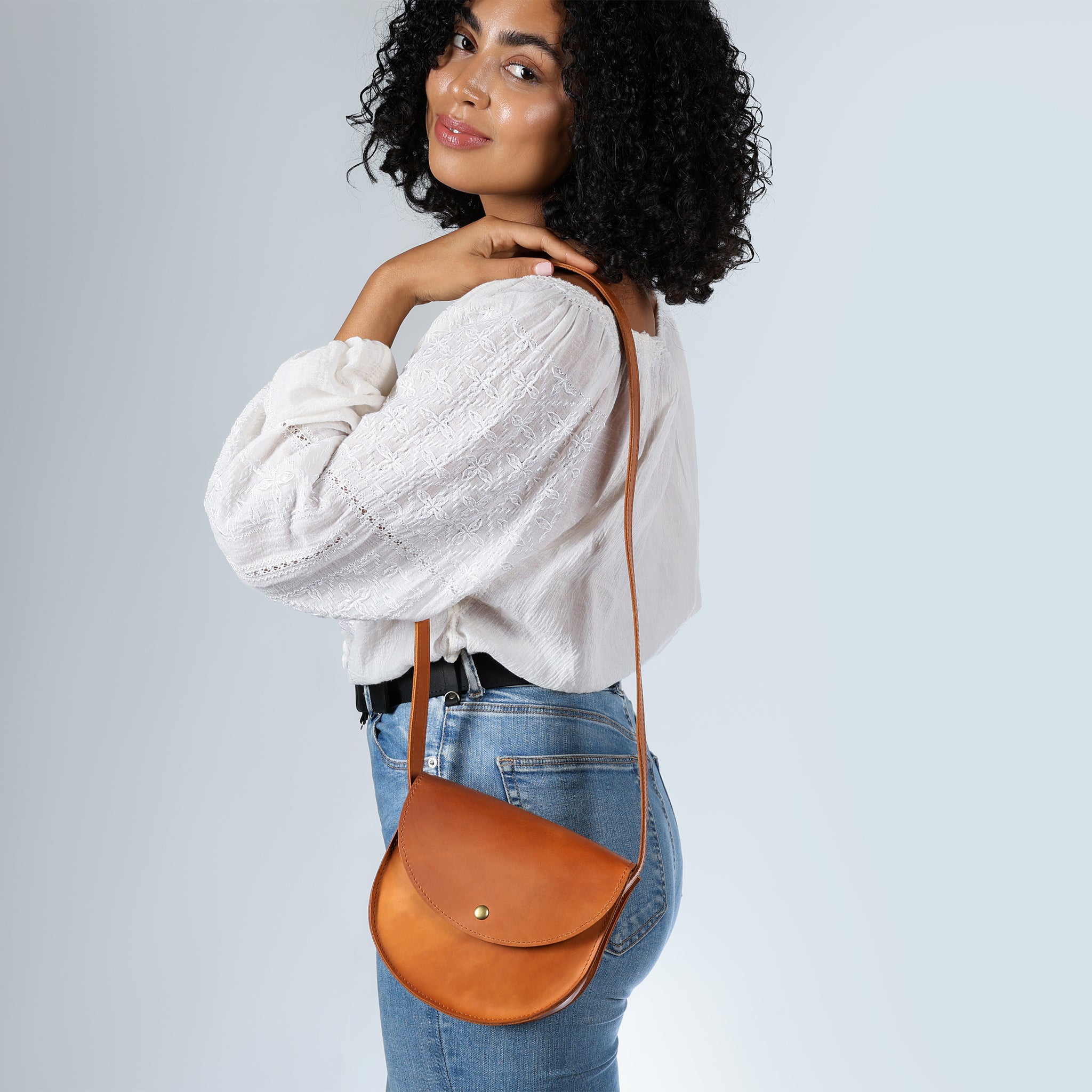 Saddle Leather Handmade Bag ,Crossbody bag for Women - Classy Wood