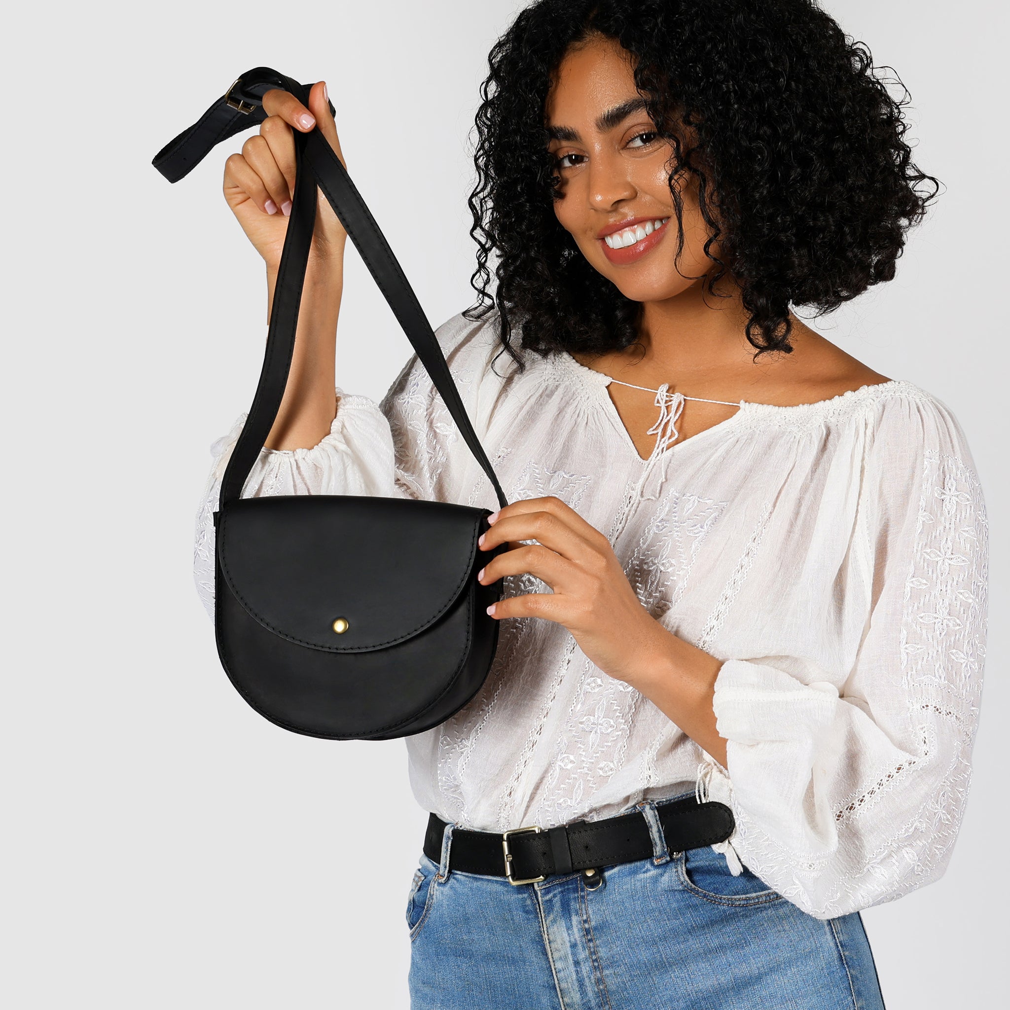 Saddle Leather Handmade Bag ,Crossbody bag for Women - Classy Wood