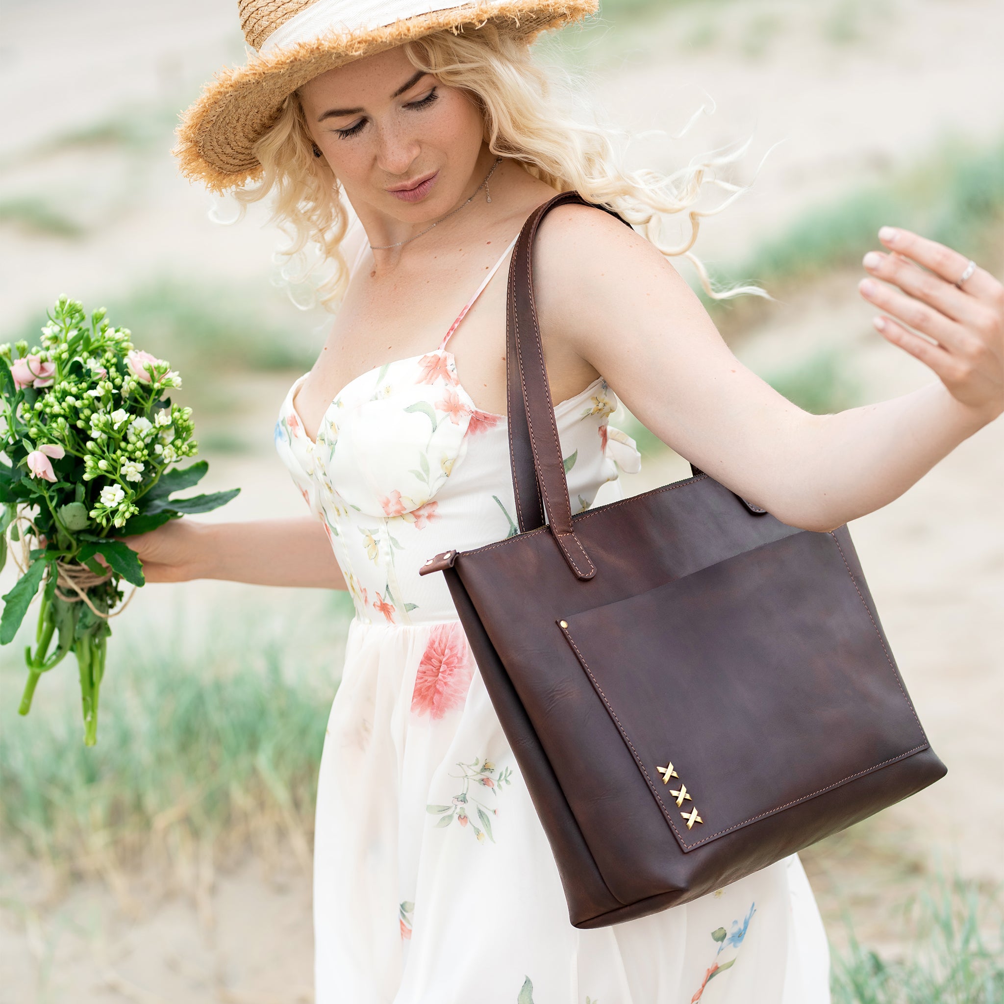 Handmade Leather Tote, Large Women Shopper - Essentials