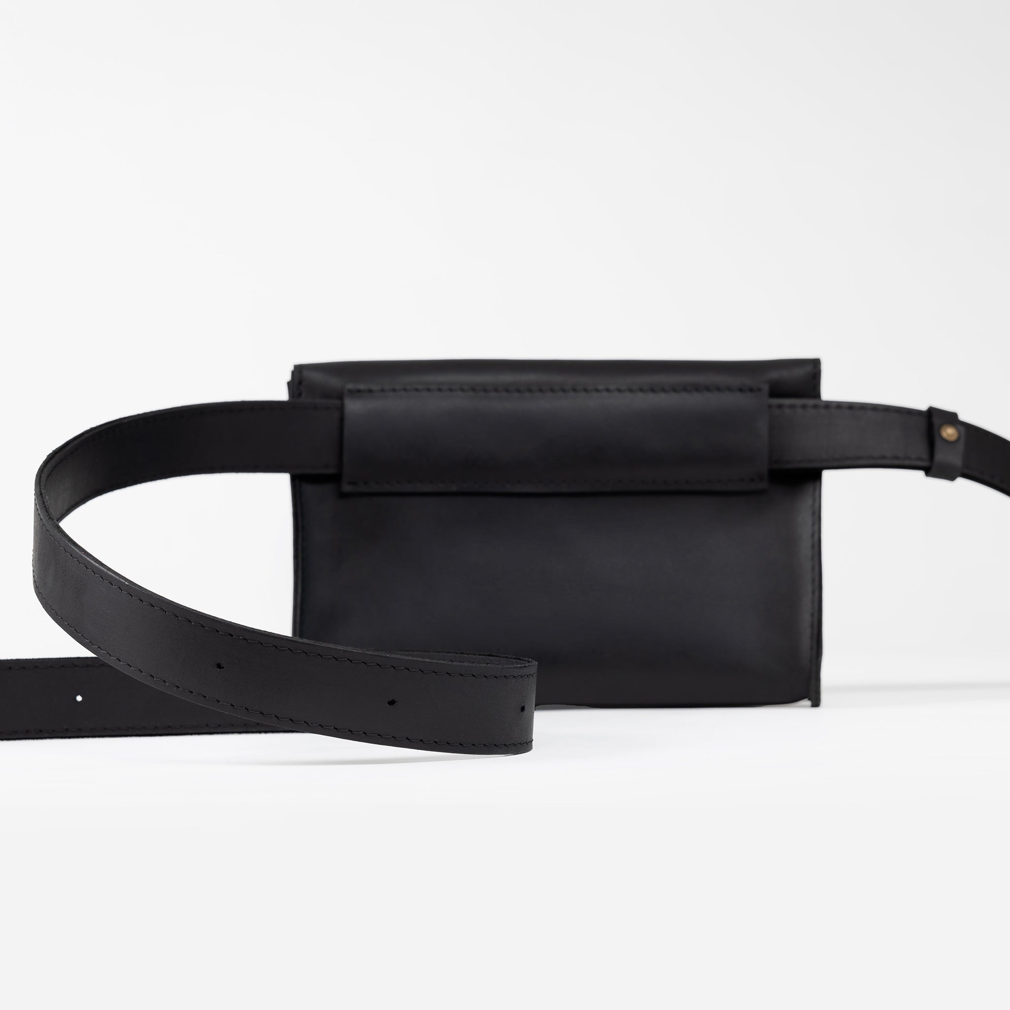 Amsterdam Leather Bag - Hand-drawn leather bag