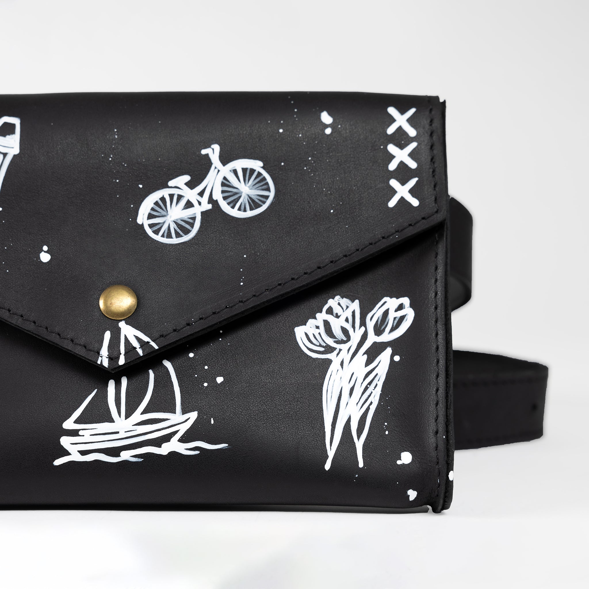 Amsterdam Leather Bag - Hand-drawn leather bag